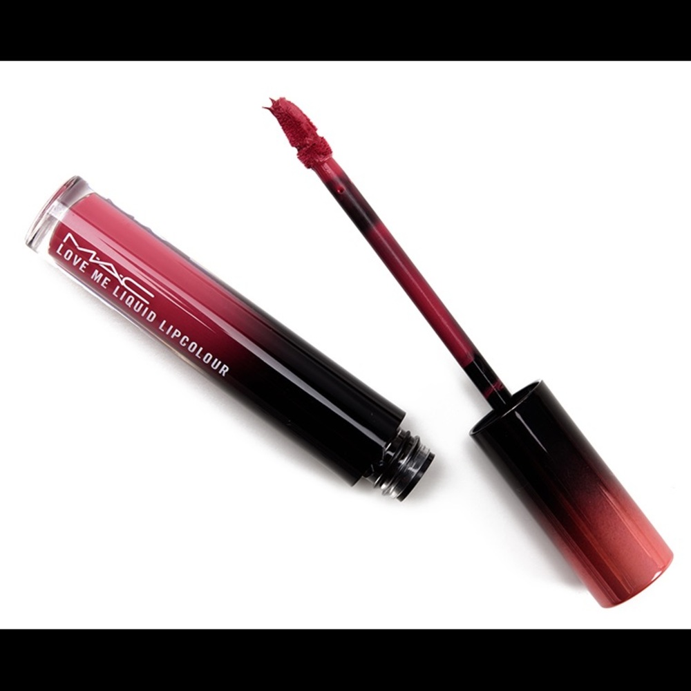 Love Me Liquid Lipcolour